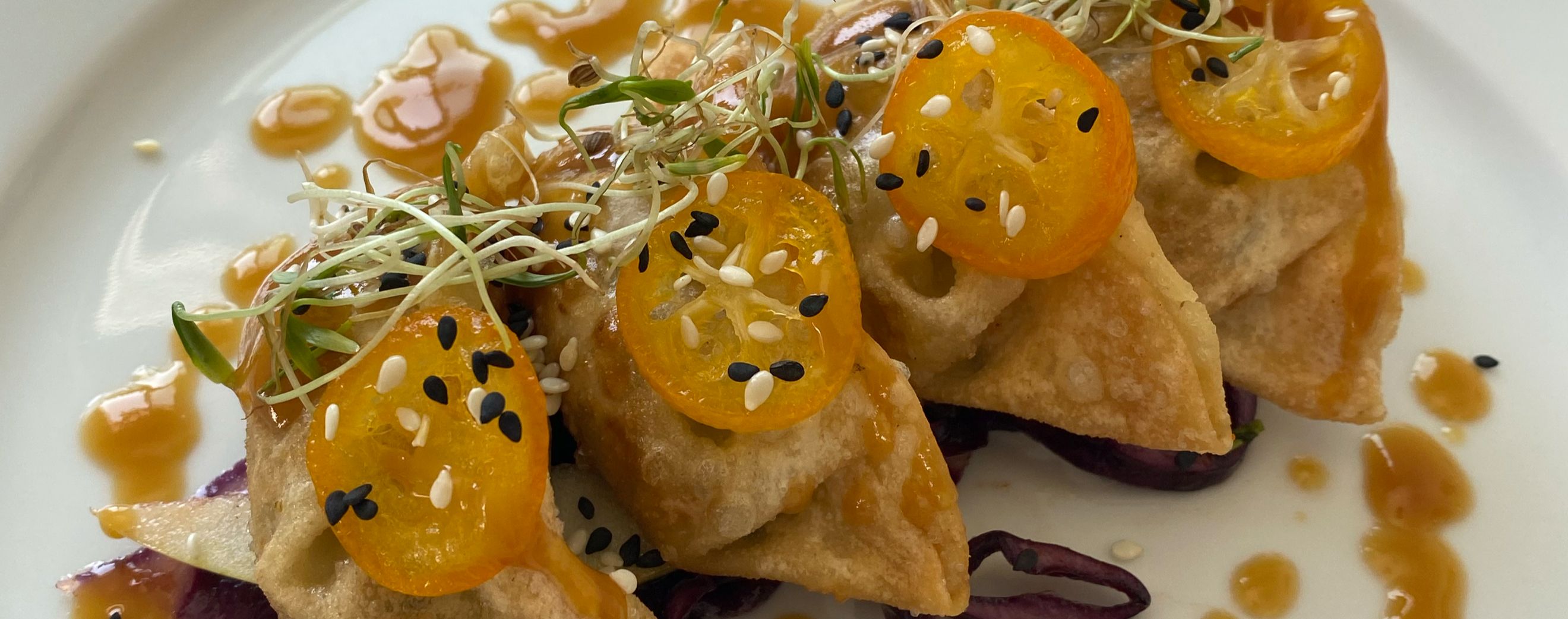 Image of a plate with crispy baos